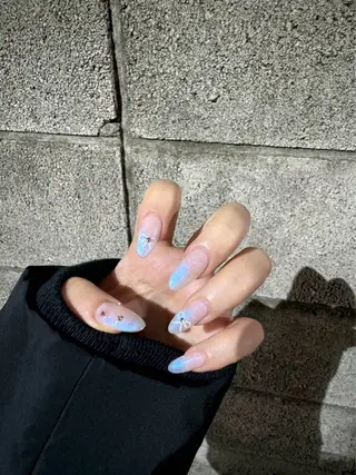 ネイル Nikoネイルサロン中野店所属・merci リカのネイルデザイン