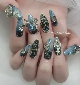 ネイル Pio Mielのネイルデザイン