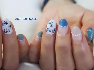 ネイル AKIHCOT NAILSのネイルデザイン