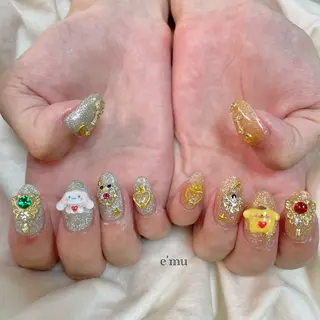 ネイル nail salon e'mu💐のネイルデザイン