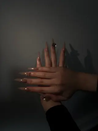 ネイル Hitomi Nail Studio所属・HITOMI まおのネイルデザイン