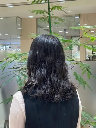 ミディアム パーマ 大瀧 優奈のヘアスタイル