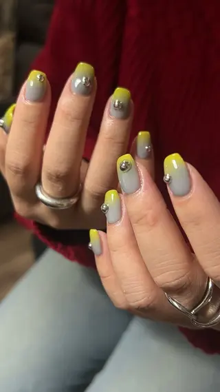ネイル nailroom own所属・maino ( own　)のネイルデザイン