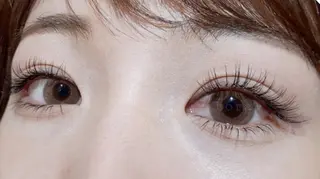 マツエク・マツパ 💜bora .のネイルデザイン