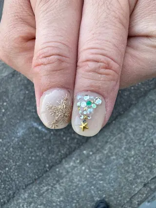 ネイル LAVISH nail salonのネイルデザイン