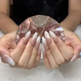 ネイル ANELA サクラのネイルデザイン