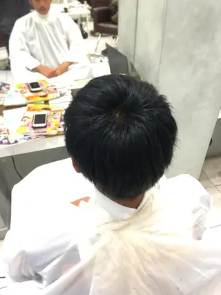 ショート カラー メンズ ブリーチカラー🌈 嘉名 真樹のヘアスタイル