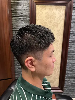 ショート メンズ ヒロ銀座新橋店所属・ヒロ銀座　さかうえ ひかる💈のヘアスタイル