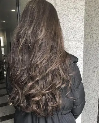 ロング カラー 八谷 将平のヘアスタイル