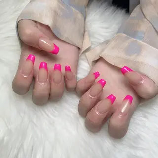 ネイル 石王 美羽のネイルデザイン