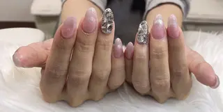 ネイル り オのネイルデザイン