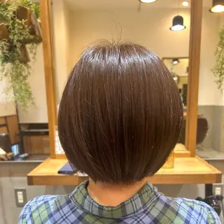 カラー 若狭 彩花のヘアスタイル