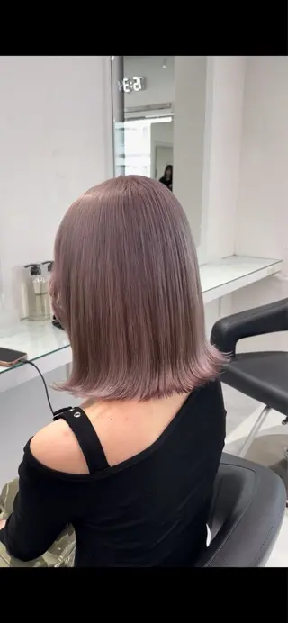 ミディアム ハイトーン/デザイン ⛓️mai🖤のヘアスタイル