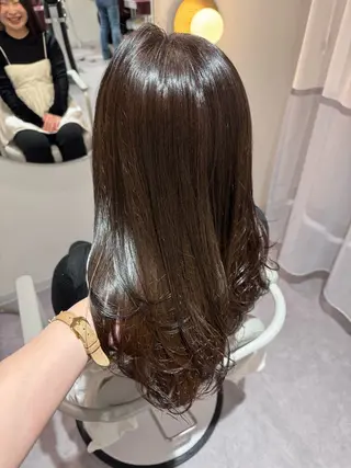カラー 髙井 麻帆のヘアスタイル