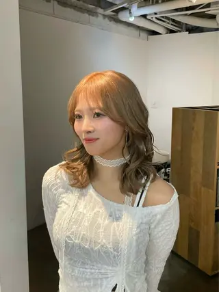 ミディアム BELO 大阪店所属・BELO OSAKA カエデのヘアスタイル