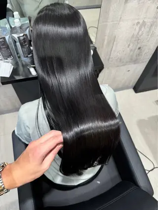 ロング 横山 穂乃花のヘアスタイル