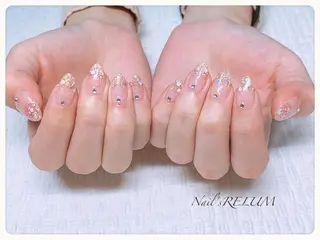 ネイル THECOLORS所属・近貞 莉奈のネイルデザイン