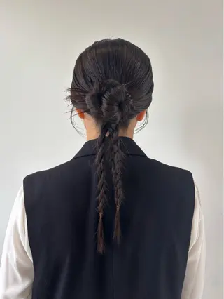 ロング 岡本 彩楓のヘアスタイル