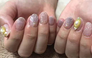 ネイル t. yoshizawaのネイルデザイン