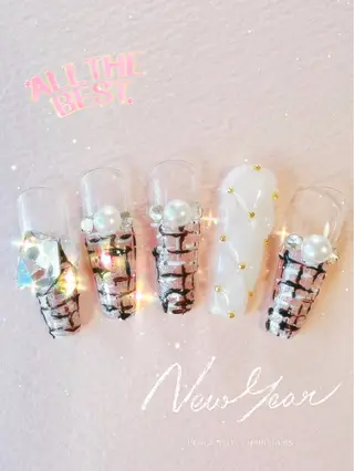 ネイル ネイリスト ハンのネイルデザイン