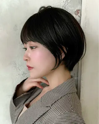 ショート カラー 💍新宿ショート 💍岩田莉奈のヘアスタイル