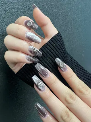 ネイル Hanni ANA.CHUOのネイルデザイン