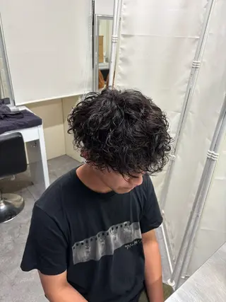 パーマ メンズ メンズ特化✨️ 韓国風パーマ🔥一八のヘアスタイル