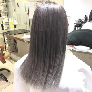 セミロング カラー Che'ri所属・海外レイヤー/ レイヤーカット/和田のヘアスタイル