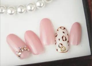 ネイル Lisse所属・戸田 奈津美のマツエク・マツパデザイン