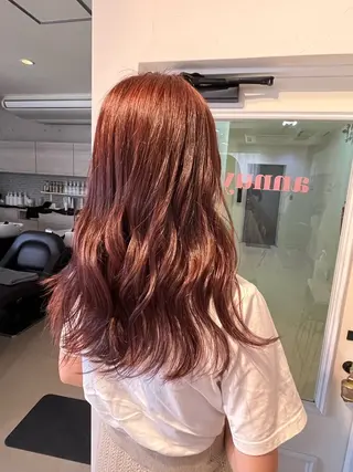 カラー annuy aoiのヘアスタイル