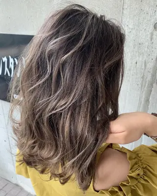 ミディアム カラー RIENS♡xrea 山本優舞のヘアスタイル