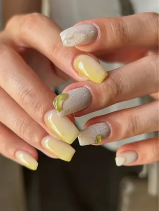 ネイル talo .のネイルデザイン