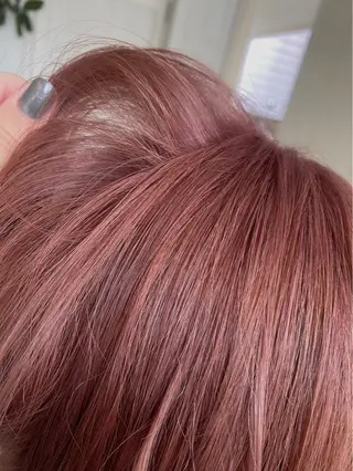 ミディアム カラー sio.nail&eyebrow salon shimokitazawa2号店所属・nailist mana𖤐´-のネイルデザイン