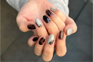 ネイル NAIL Salon IP所属・長谷川 奈緒美のネイルデザイン