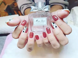 ネイル 頑張る女性の味方✴︎ M.i　nail ♡のネイルデザイン