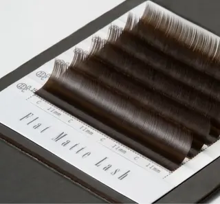 マツエク・マツパ NAZ eyelash&eyebrow by medical salon所属・NAZ 表参道 Tomokoのマツエク・マツパデザイン