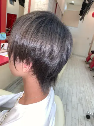 ショート カラー ヘアアレンジ メンズ 今村公介 ブリーチ特化、派手髪のヘアスタイル