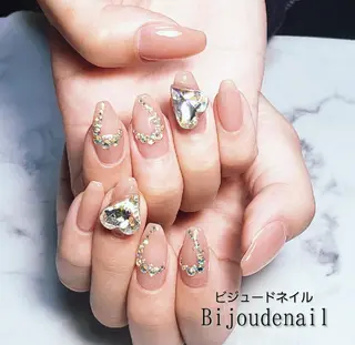 ネイル ビジュード ネイルのネイルデザイン