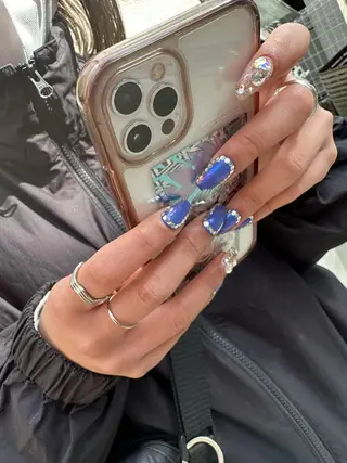 ロング カラー ヘアアレンジ キッズ ネイル マツエク・マツパ アイブロウ 福田 加奈のネイルデザイン