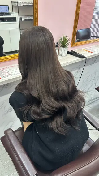 ロング PREss Yuiのヘアスタイル