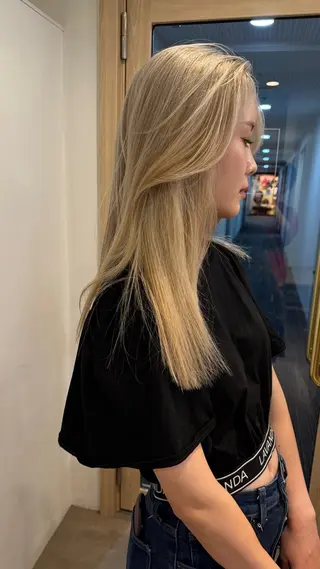 ロング カラー レイヤーカット ボブパーマNo.1のヘアスタイル