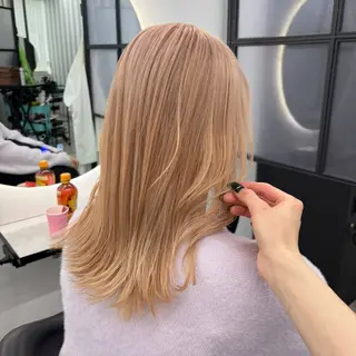 セミロング カラー Ren. 🦋デザインカラーのヘアスタイル