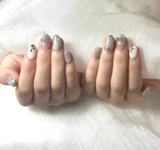 ネイル UniqueNail さとみのネイルデザイン