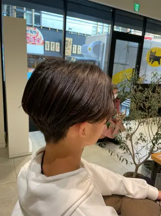 セミロング メンズ得意✂︎ 磯野歩夢のヘアスタイル