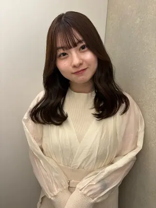 カラー ハイトーン/レイヤー nail 百咲💌のヘアスタイル