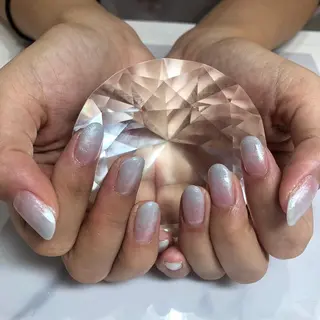 ネイル マツエク・マツパ 指名支持率NO.1 スタイリストのヘアスタイル