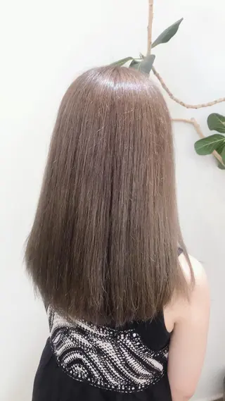 セミロング FAIRLADY所属・🦋HIDAKA 🦋のヘアスタイル