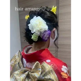 セミロング ヘアアレンジ Dears 香芝店所属・関 優希のヘアスタイル