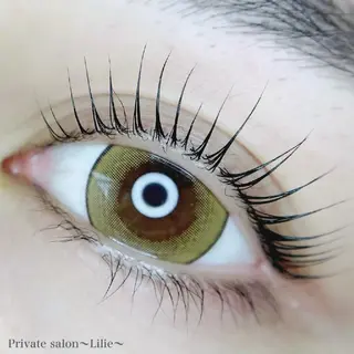 マツエク・マツパ Private salon〜Lilie〜所属・プライベートサロン yurikoの眉毛・アイブロウイメージ
