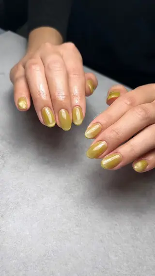 ネイル 関山 志乃のネイルデザイン